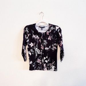NWT luxurious cardigan with floral print